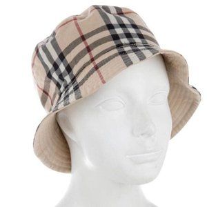 Authentic Burberry Nova Check Reversible Bucket Hat with Pouch